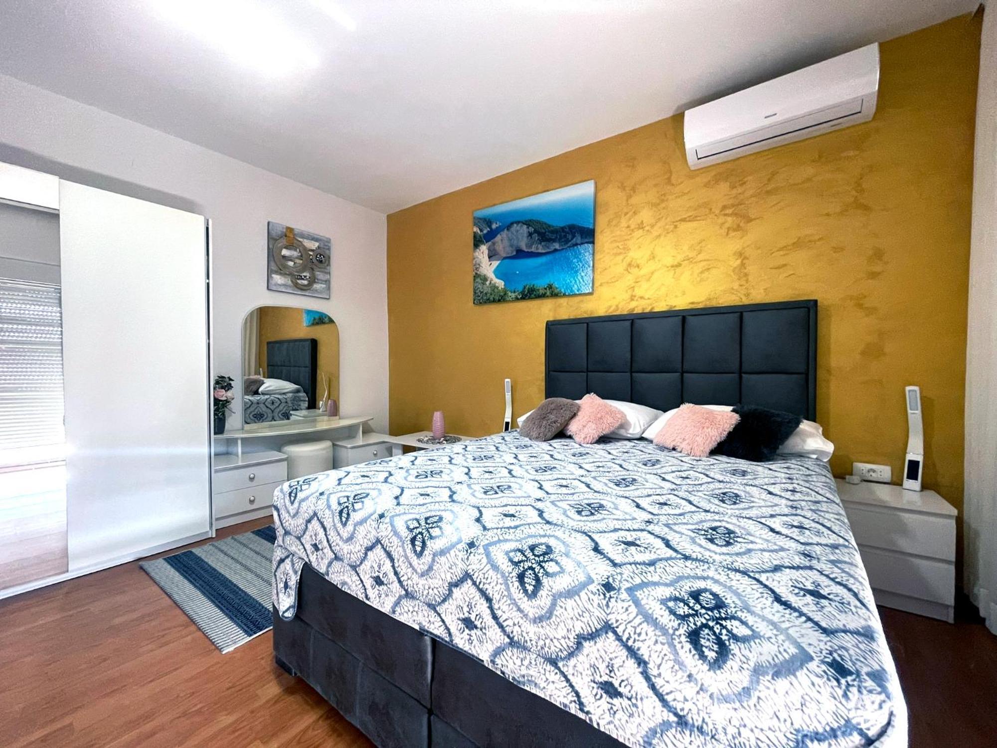 Roma Trogir Apartamento Exterior foto