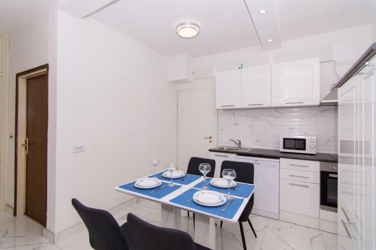 Roma Trogir Apartamento Exterior foto