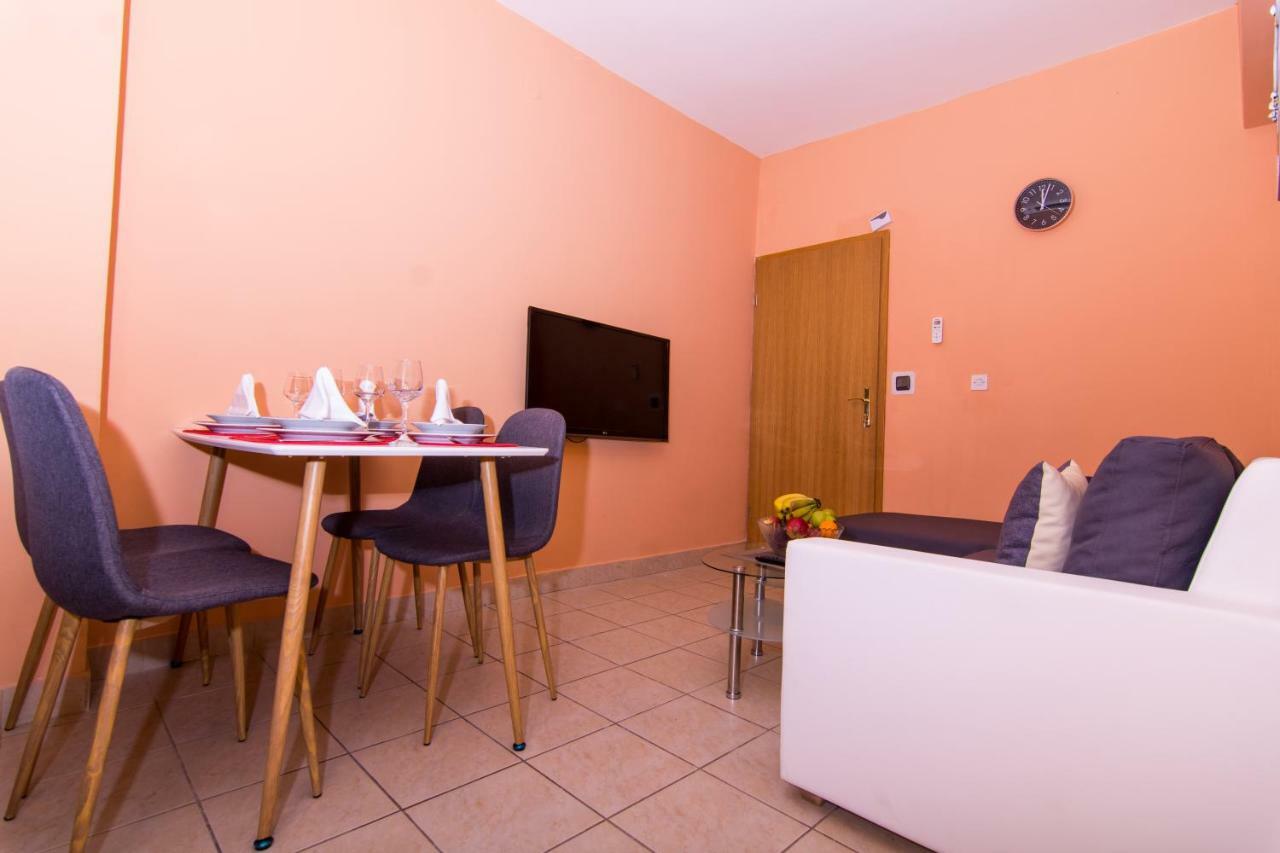 Roma Trogir Apartamento Exterior foto